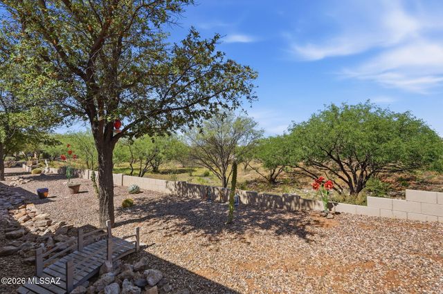 39086 S Casual Drive, Tucson, AZ 85739