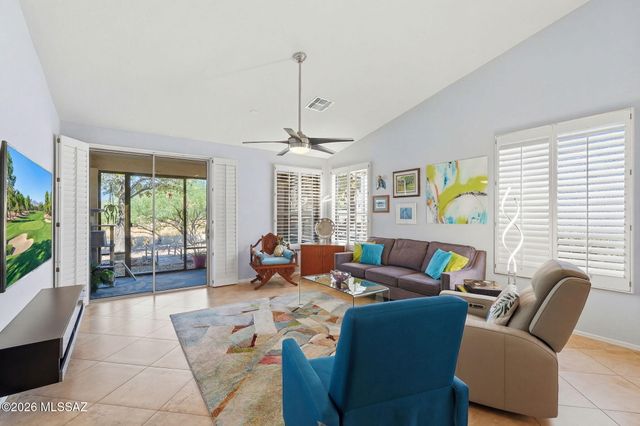 39086 S Casual Drive, Tucson, AZ 85739