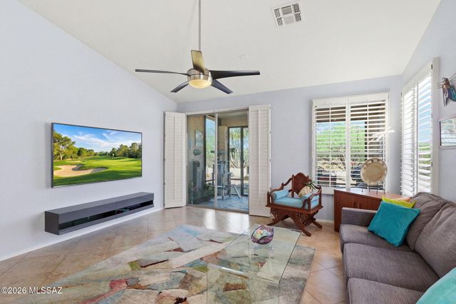 39086 S Casual Drive, Tucson, AZ 85739