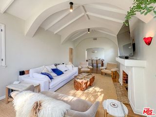 345 Westbourne Drive, Los Angeles, CA 90048
