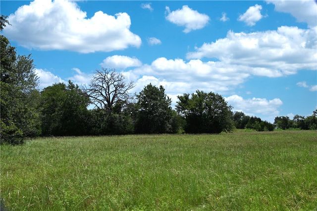 9736 North FM 2096 Farm to Market Road N, Franklin, TX 77856