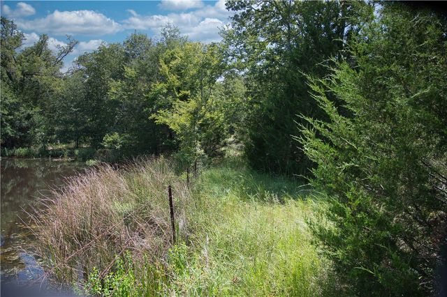 9736 North FM 2096 Farm to Market Road N, Franklin, TX 77856