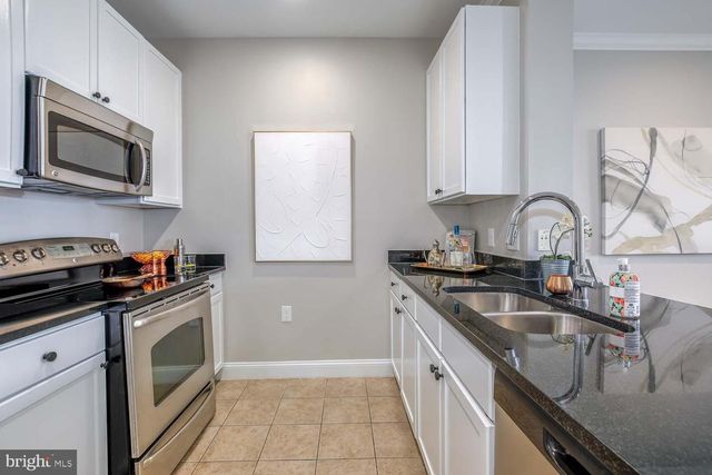 1391 PENNSYLVANIA AVE SE #542, Washington, DC 20003