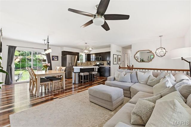3 Inwood Court, St Peters, MO 63376