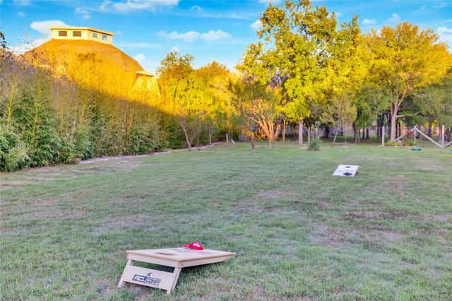 609 S Creekwood DR, Driftwood, TX 78619