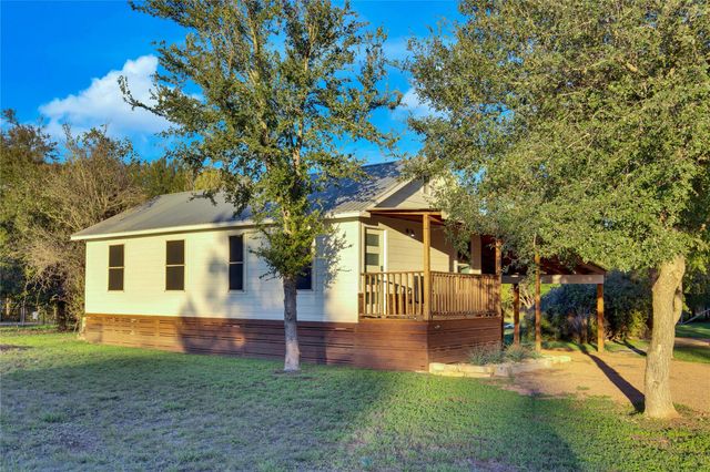 609 S Creekwood DR, Driftwood, TX 78619