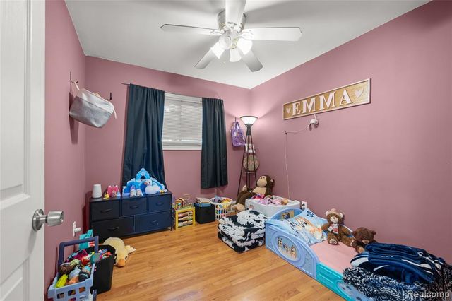 6452 Arcola Street, Garden City, MI 48135