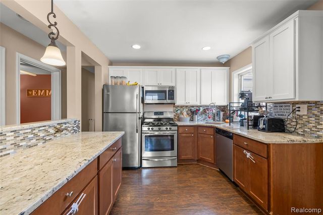 6452 Arcola Street, Garden City, MI 48135