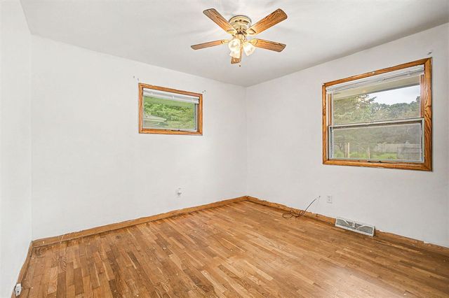 808 Jones Street, Marshall, MI 49068