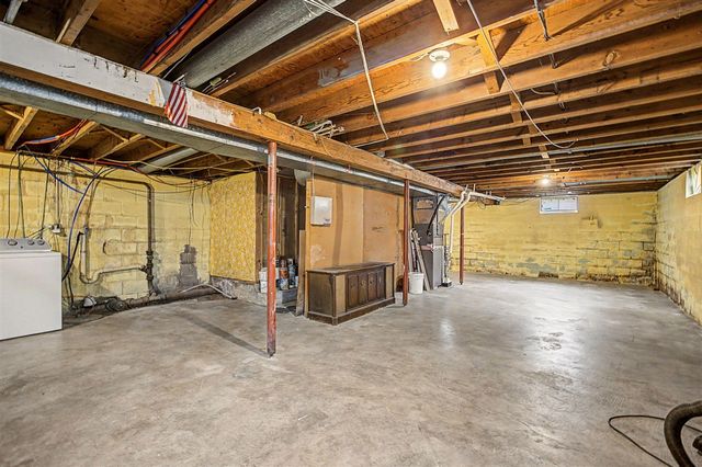 808 Jones Street, Marshall, MI 49068