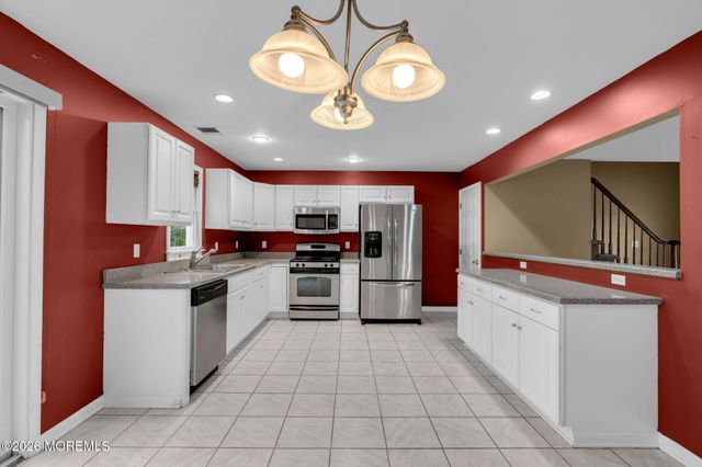 9 Forecastle Way, Waretown, NJ 08758