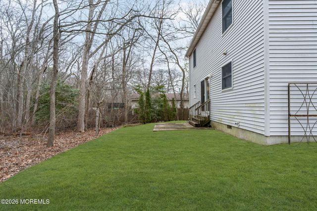 9 Forecastle Way, Waretown, NJ 08758