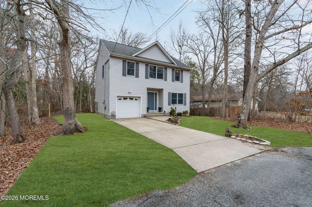 9 Forecastle Way, Waretown, NJ 08758