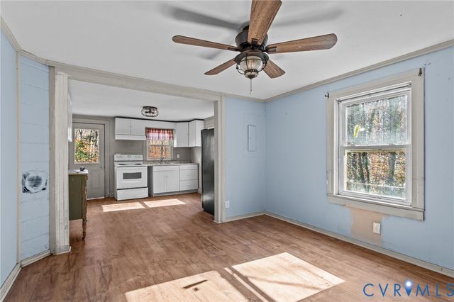 16255 Union Church Rd, Beaverdam, VA 23015