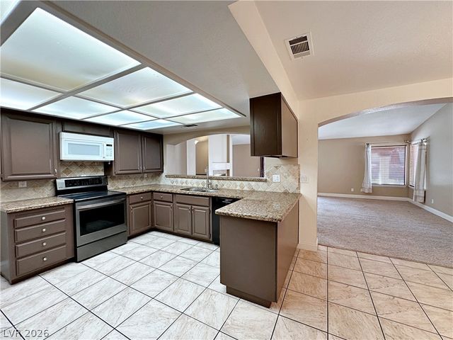 2241 Lucerne Drive, Henderson, NV 89014