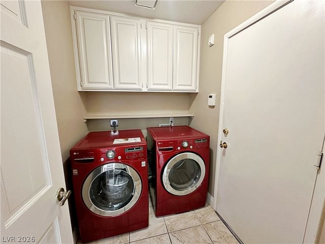 2241 Lucerne Drive, Henderson, NV 89014