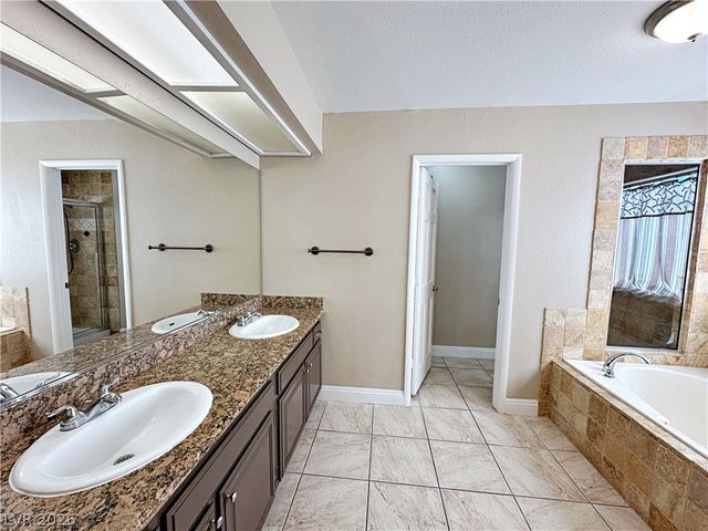 2241 Lucerne Drive, Henderson, NV 89014