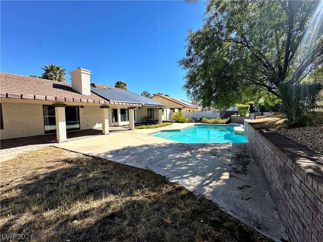 2241 Lucerne Drive, Henderson, NV 89014