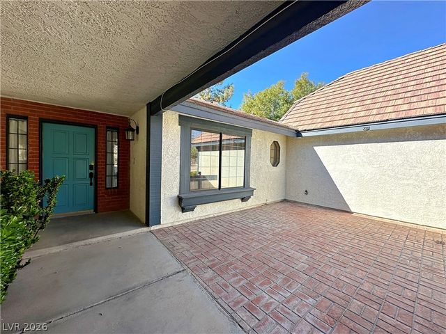 2241 Lucerne Drive, Henderson, NV 89014
