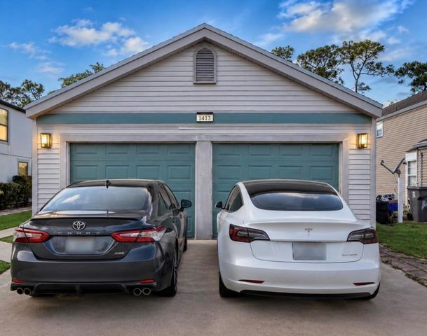 1413 Blue Clover Lane, West Palm Beach, FL 33415