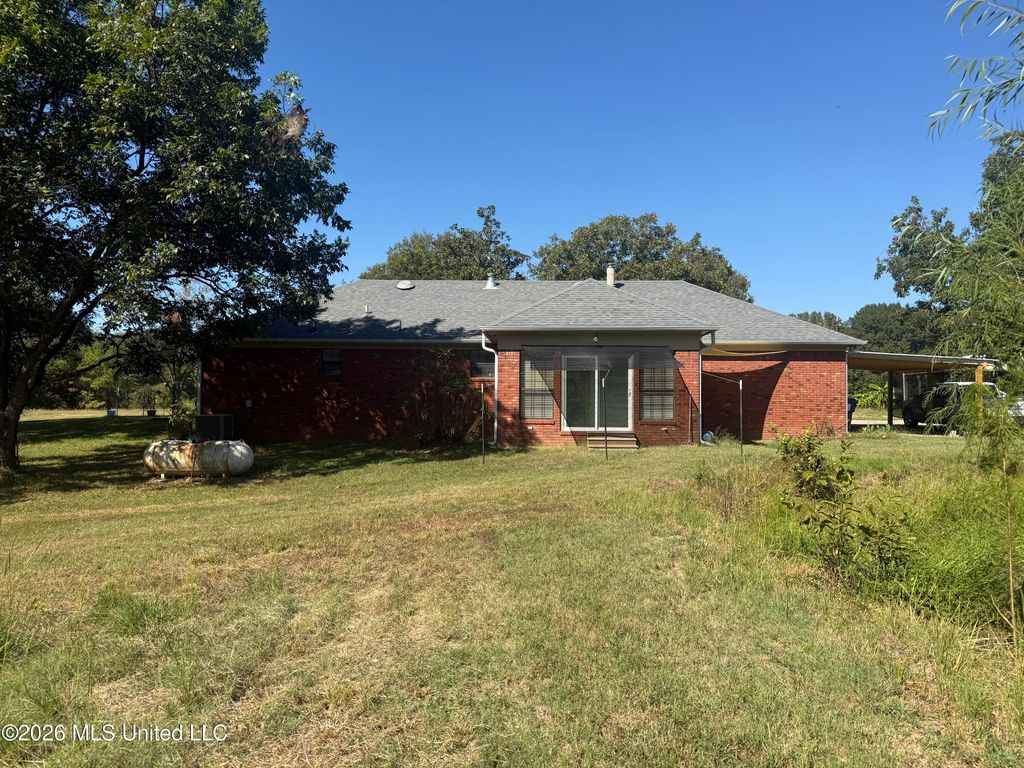 102 Tyson Road, Byhalia, MS 38611 — photo 3
