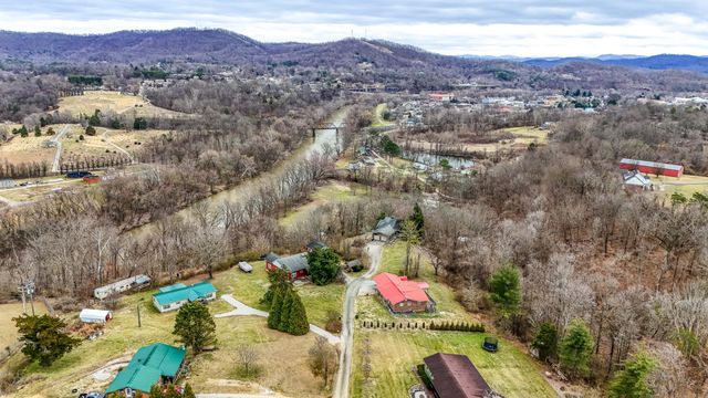 79 Falin Lane, Williamsburg, KY 40769