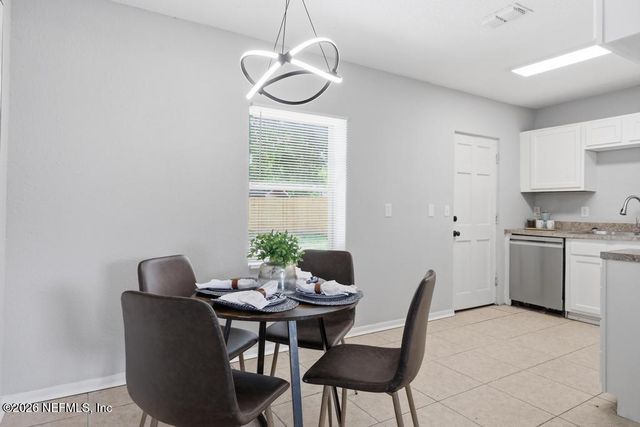 8023 ALMAR Place, Jacksonville, FL 32208