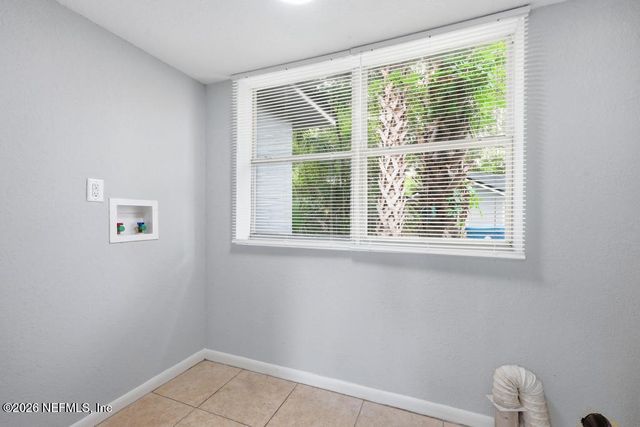 8023 ALMAR Place, Jacksonville, FL 32208