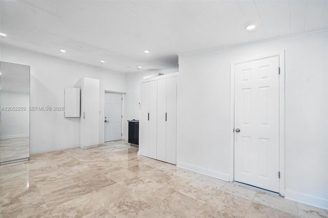 7810 Beachview Dr, North Bay Village, FL 33141