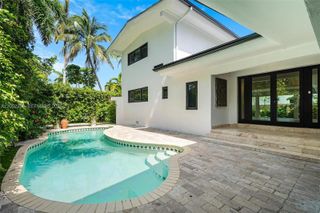 7810 Beachview Dr, North Bay Village, FL 33141