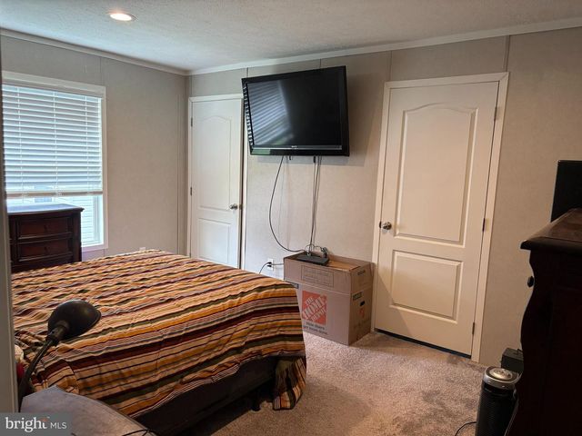 33 KEYSTONE RD, Reading, PA 19606