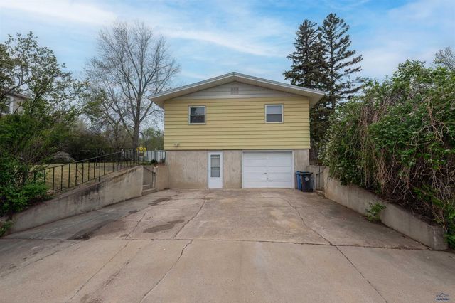 831 VAN BUREN, Rapid City, SD 57701