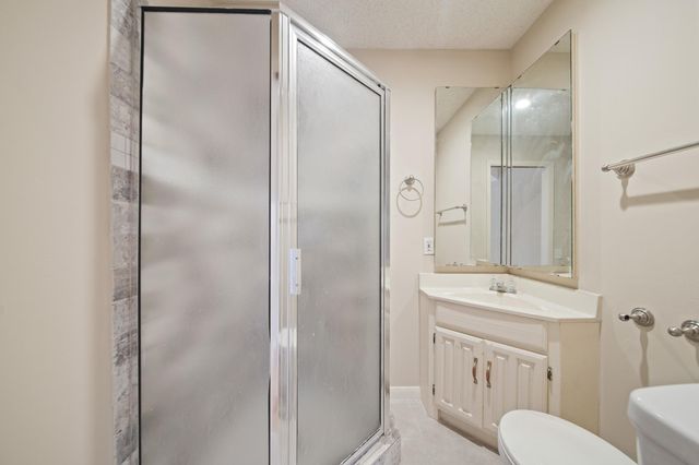 130 Sugarberry Circle, Houston, TX 77024