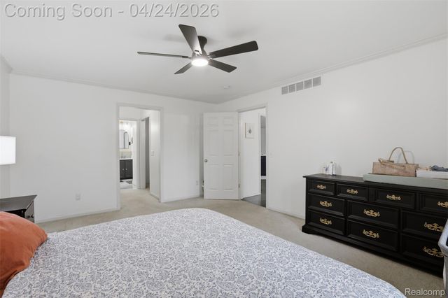 3300 Viking Drive, Commerce Charter Township, MI 48390