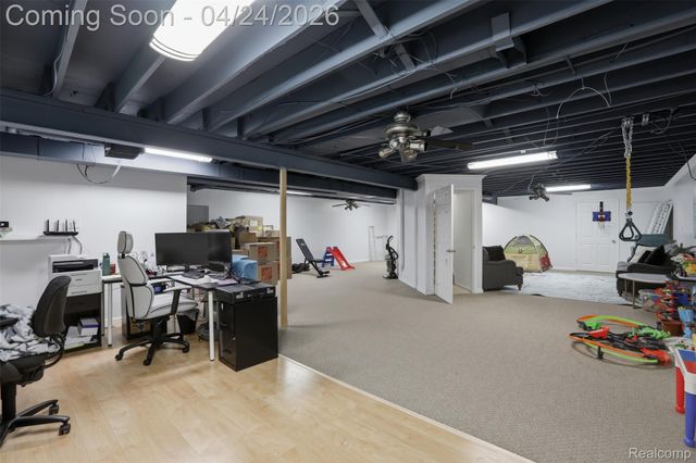 3300 Viking Drive, Commerce Charter Township, MI 48390