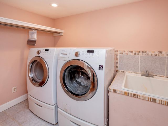 306 Harrison Avenue, Saint Paul, MN 55102