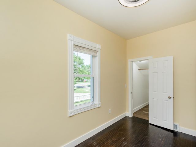 306 Harrison Avenue, Saint Paul, MN 55102