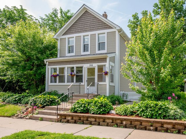 306 Harrison Avenue, Saint Paul, MN 55102