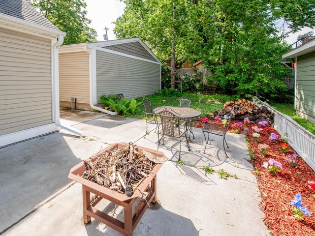 306 Harrison Avenue, Saint Paul, MN 55102