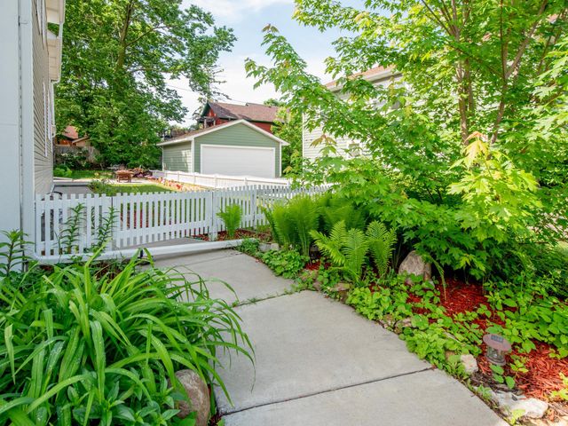 306 Harrison Avenue, Saint Paul, MN 55102