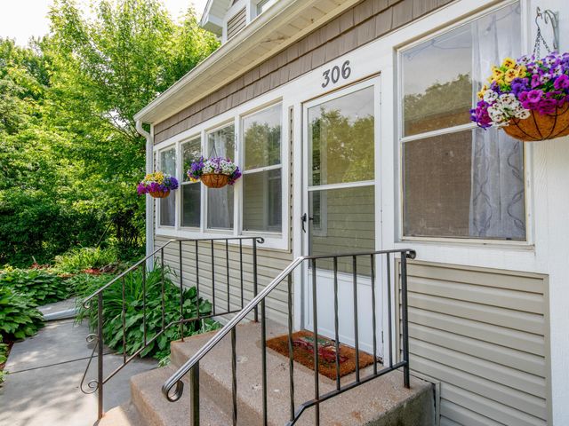 306 Harrison Avenue, Saint Paul, MN 55102