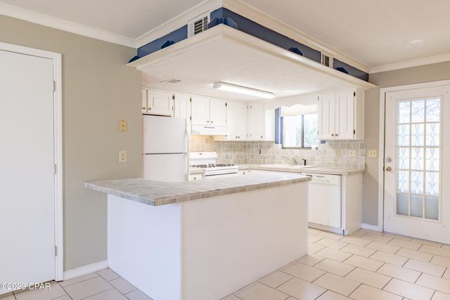 191 White Sandy Drive, Panama City Beach, FL 32407