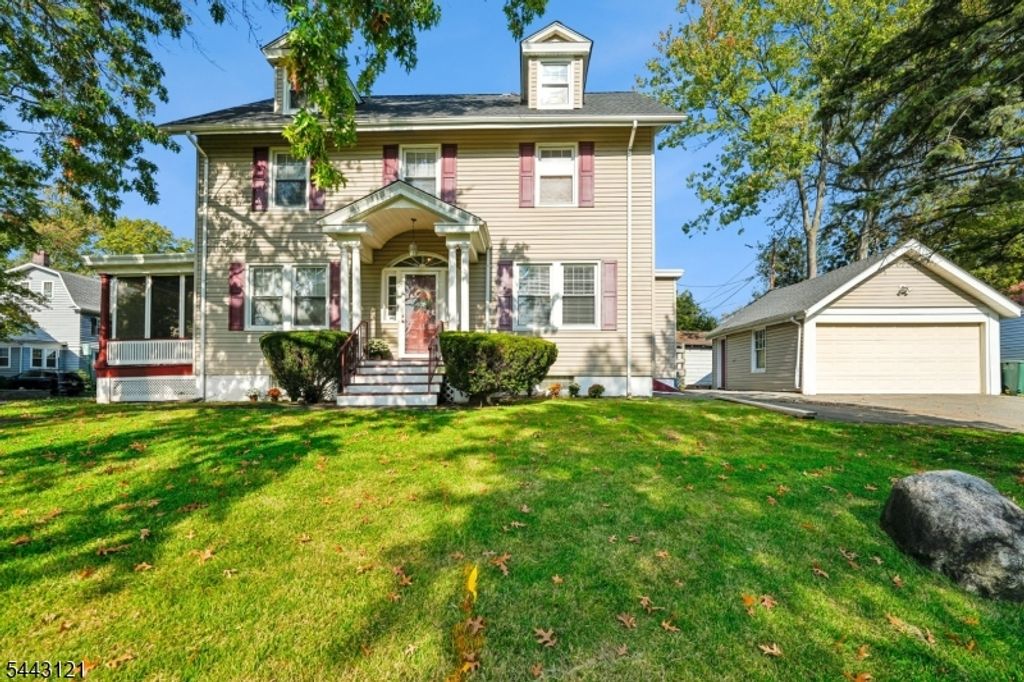 577 Varsity Rd/148 Reynolds, South Orange Village Twp., NJ 07079 — exterior