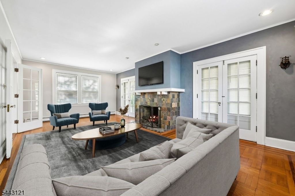 577 Varsity Rd/148 Reynolds, South Orange Village Twp., NJ 07079 — photo 4