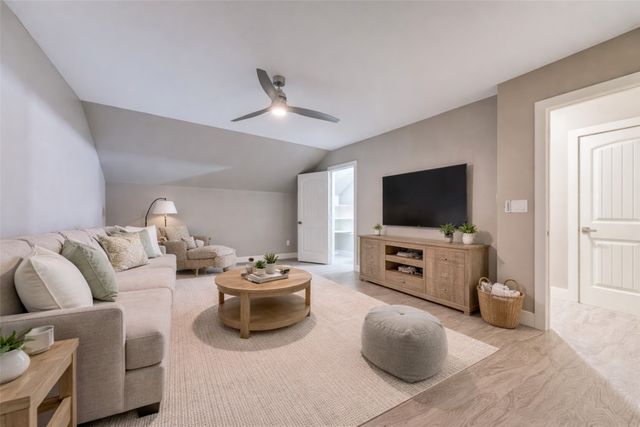1050 County Road 2618, Marietta, TX 75566