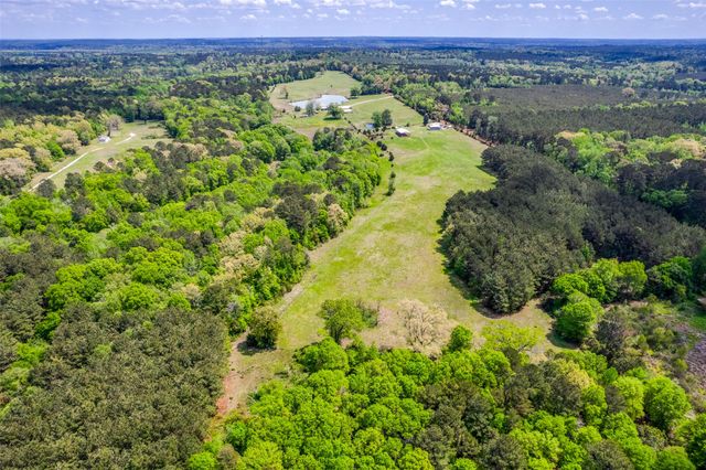 1050 County Road 2618, Marietta, TX 75566