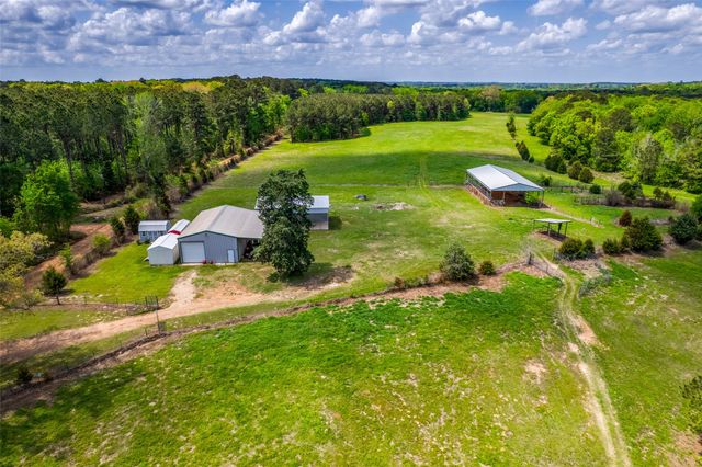 1050 County Road 2618, Marietta, TX 75566