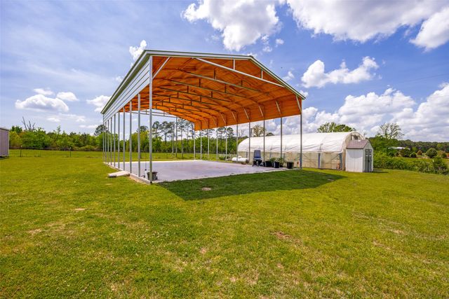 1050 County Road 2618, Marietta, TX 75566