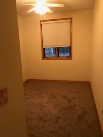 4815 S Champlain Avenue 2, Chicago, IL 60615