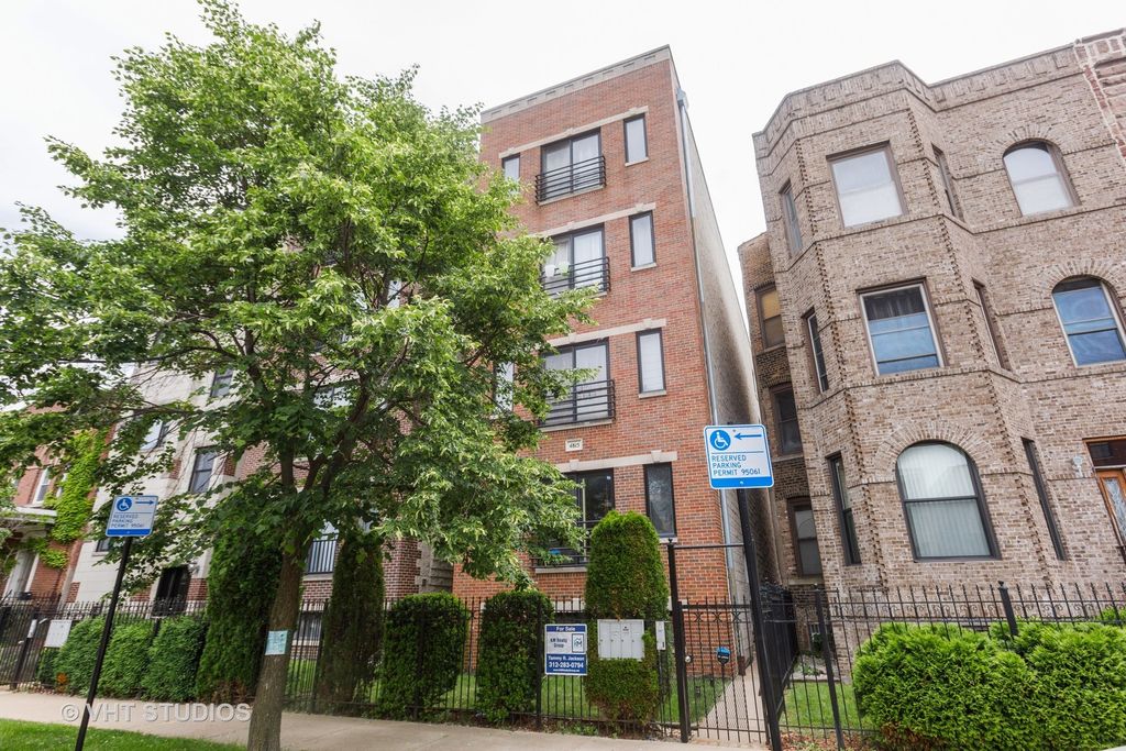 4815 S Champlain Avenue 2, Chicago, IL 60615